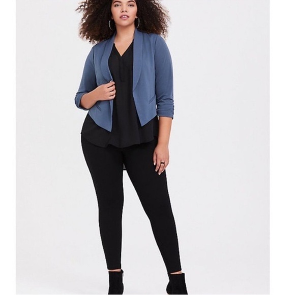 Torrid Blue crepe open blazer with Ruched Sleeves - Picture 2 of 9